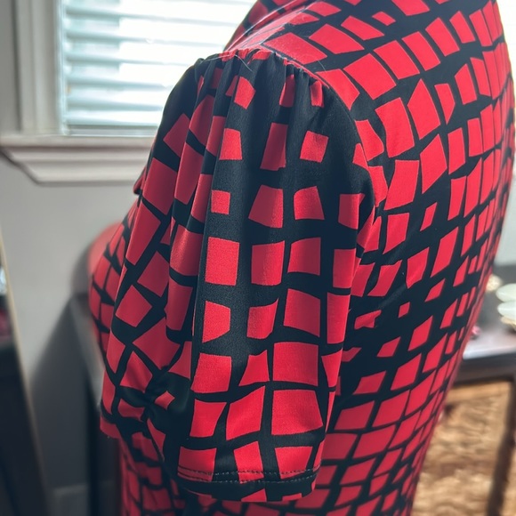 Le Chateau Dress - Picture 4 of 6